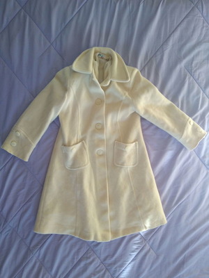 TetiBoy children's coat used, size 10, ice white