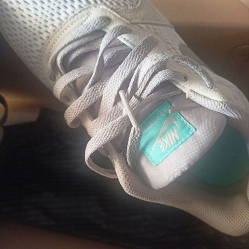Nike athletic shoes like new, beige and turquoise, size 38