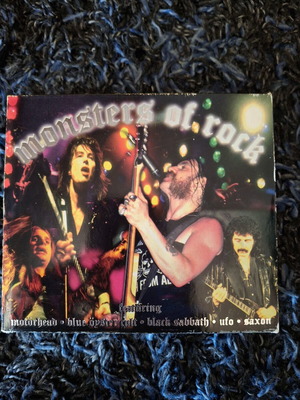 Rock-heavy metal CD set like new, 4 discs