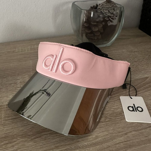 Alo Yoga Airlift Solar Visor, pink