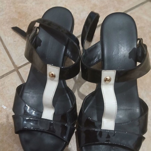 Black women's sandals size 38