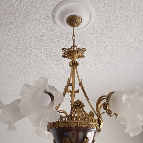 Vintage six-light ceiling lamp like new