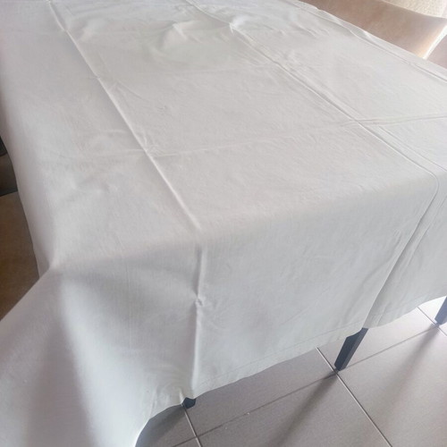 Tablecloth classic white minimal aesthetic 210x162cm like new