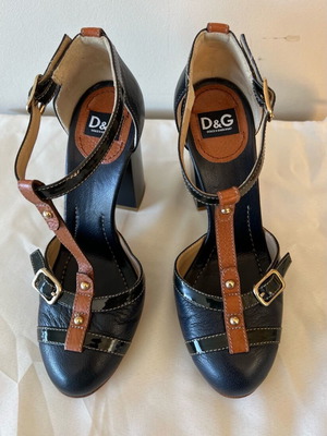 Dolce & Gabbana women's shoes like new, blue pumps size 37.5