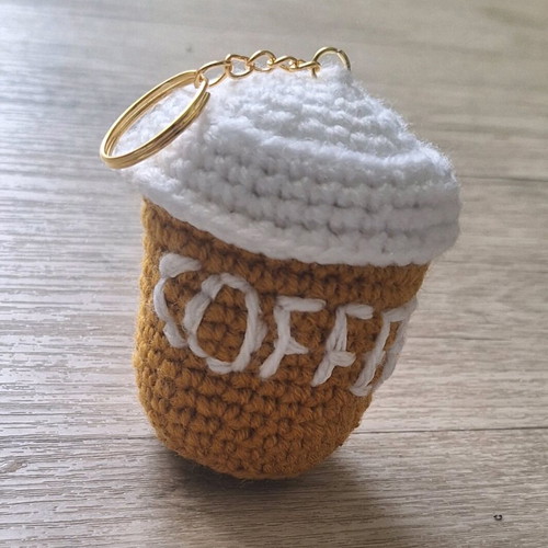 Knitted keychain new with coffee cup design
