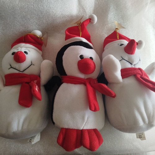 Three Christmas plush toys like new