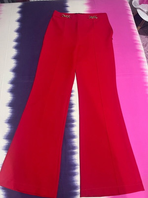 Lynne red flared pants like new, size M