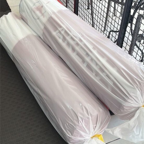 Punching bag 1.50 m new, closed