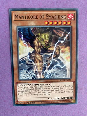 Manticore of Smashing Yu-Gi-Oh Card like new