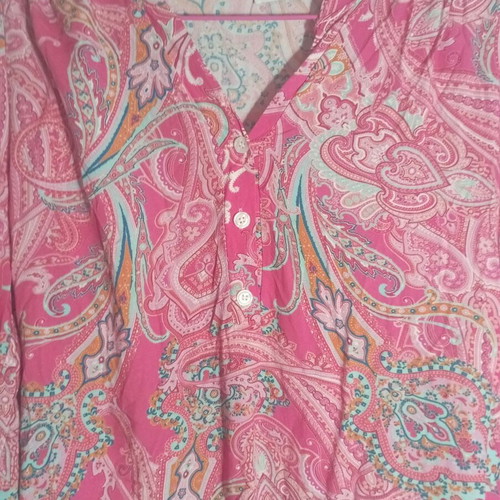 Shirt used, pink with summer paisley pattern, sizes S-M