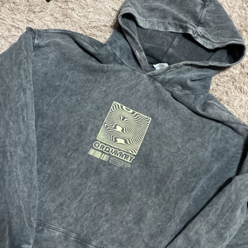 Urban Outfitters hoodie size S gray like new