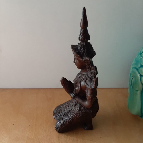 Asian art set of three items like new