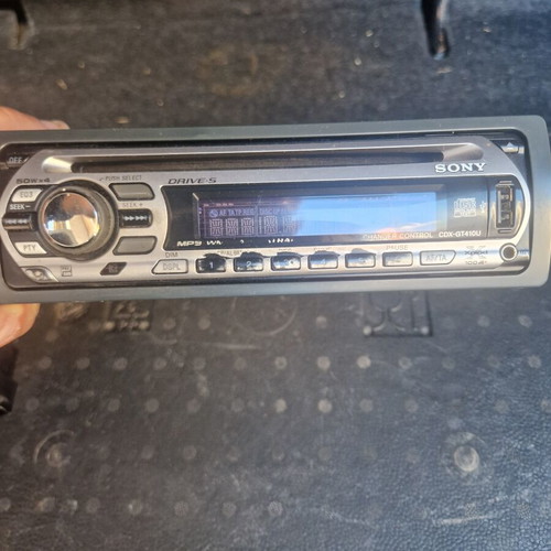 Sony CD player for car