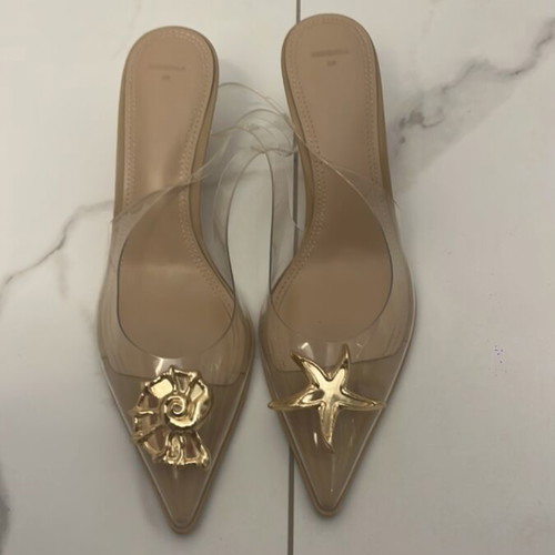Bershka beige kitten heels size 40 used, comfortable