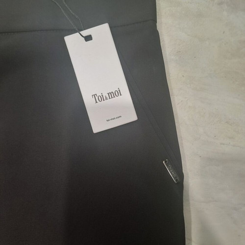 Toi&Moi midi skirt new, size M, black
