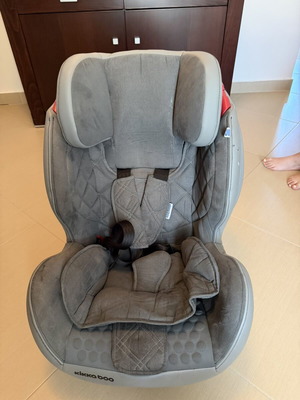 Kikkaboo Car Seat 9-36 kg like new