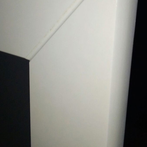 Mirror with white wooden frame like new, 81x66 cm