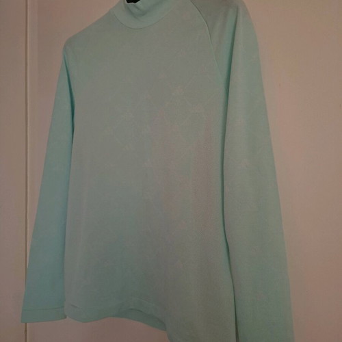 Adidas thin sweater mint color size S like new