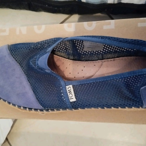 Toms used blue shoes size 38