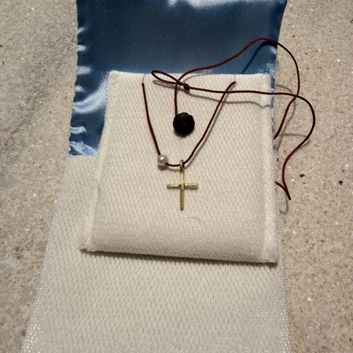 18K gold cross necklace, handmade