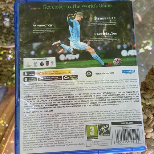 Ea Sports FC 24 PS5 game like new, action
