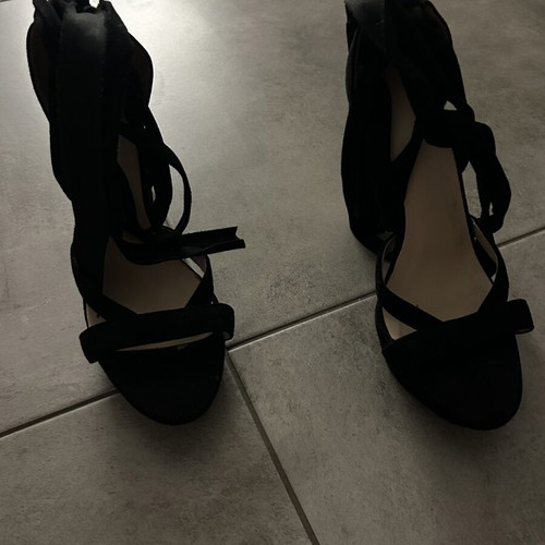 Sandals like new, black platform style, size 38