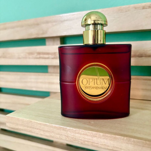 Yves Saint Laurent Opium Eau de Toilette 50ml like new