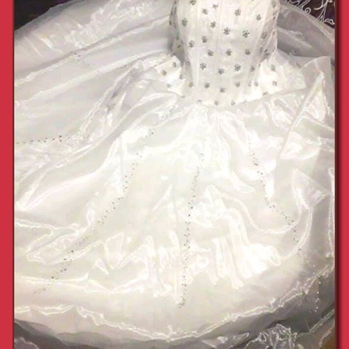 Wedding dress new, size XL, white, simple and beautiful