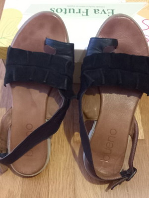 Bueno leather sandals used with soft sole size 38 black