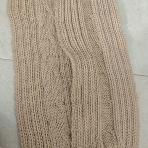 Scarf beige like new