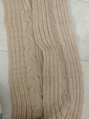 Scarf beige like new