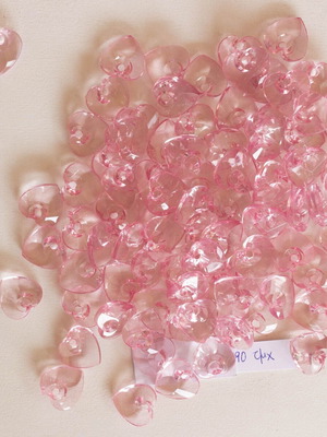 Acrylic hearts pink new, pack of 90 pieces