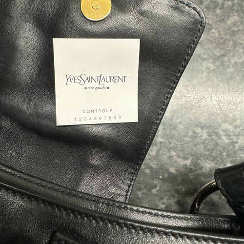 Yves Saint Laurent bag like new, napa leather