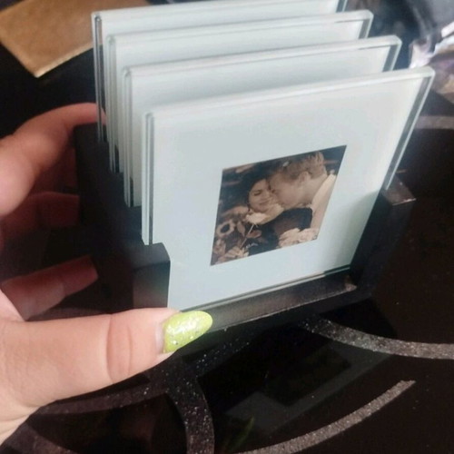 Glass coasters used in Andreas homestores case