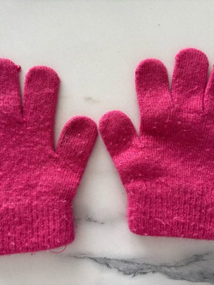 Γάντια ροζ 4-6 χρονών μεταχειρισμένα