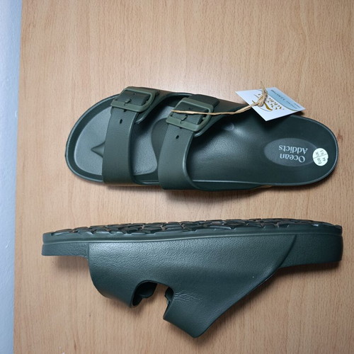 Ocean Addicts men's double buckle sandals khaki size 44