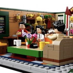 Lego 21319 FRIENDS television series collectible new