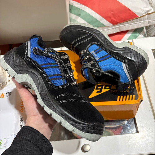 Work shoes new, sizes 40-46
