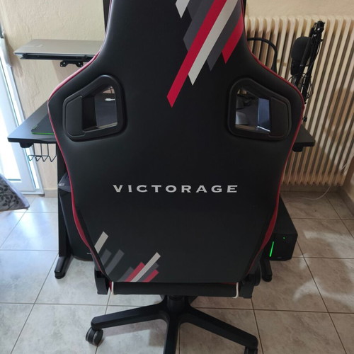 Victorage Delta VC Series Red Gaming Office Chair like new