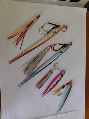 Shore Jigging Jigs new, Pregio Slash 80gr, Hayabusa Jack Eye Shot 60gr, Oceanic Team 60gr