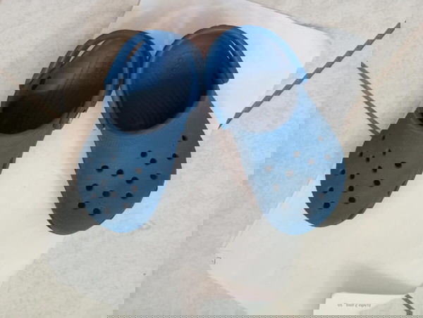 Crocs σαμπώ