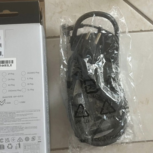 Asus 45W charger new