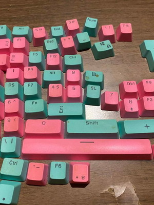 Σετ keycaps δίχρωμο ροζ/τιρκουάζ για πληκτρολόγιο σαν καινούργιο