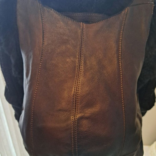Italian leather backpack in dark brown, like new, minimal design