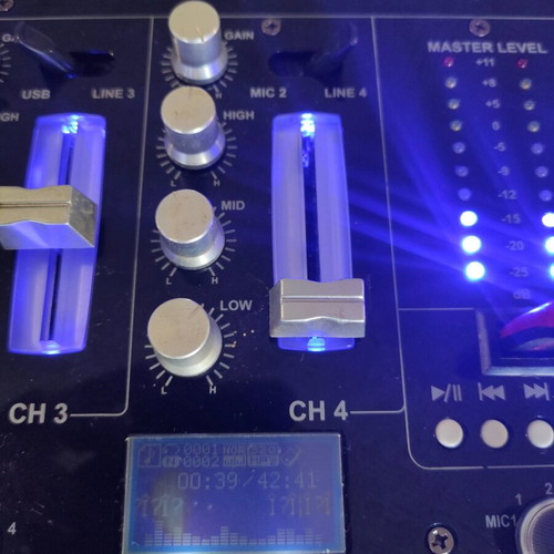 Skytec STM-3005REC audio mixer like new
