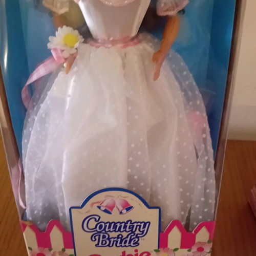 Barbie Country Bride in excellent condition in box