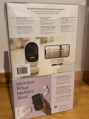 Owlet Dream Duo Smart Baby Monitor with Dream Sock like new