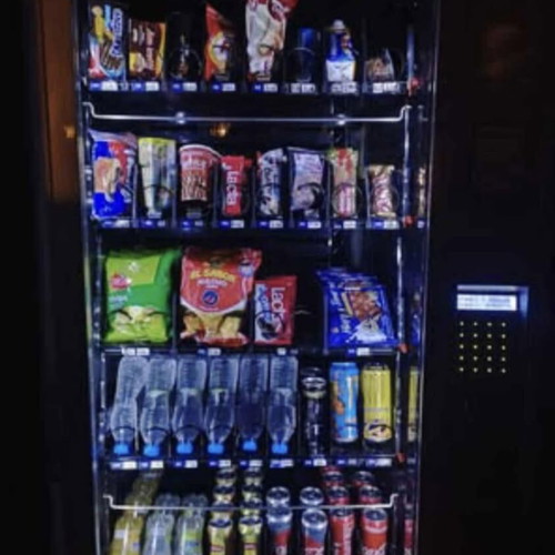 Damian Luce X Snack vending machine like new