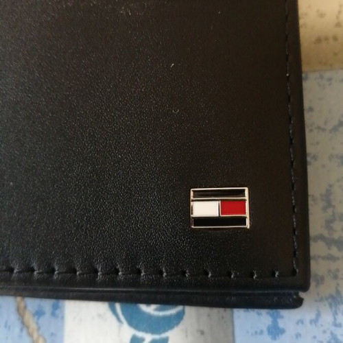 Δερμάτινο αντρικό πορτοφόλι Tommy Hilfiger καινούργιο, μαύρο