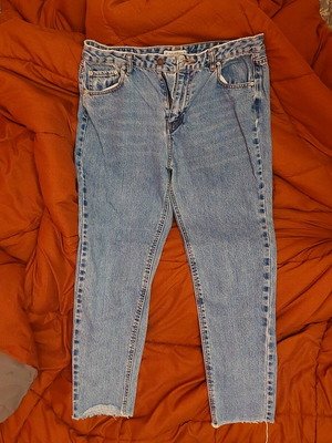 Blue jeans Pull & Bear like new, size 40 with slim fit